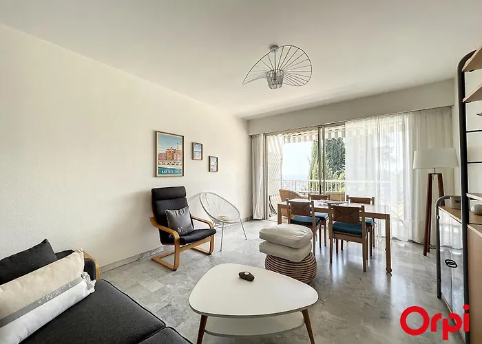 Climatisé Avec Piscine Et Garage Sécurisé à Menton, 4 Couchages - Fr-1-647-35 Apartamento *